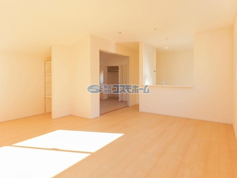 令和7年12月撮影(2階LDK) 令和7年12月撮影(2階LDK)