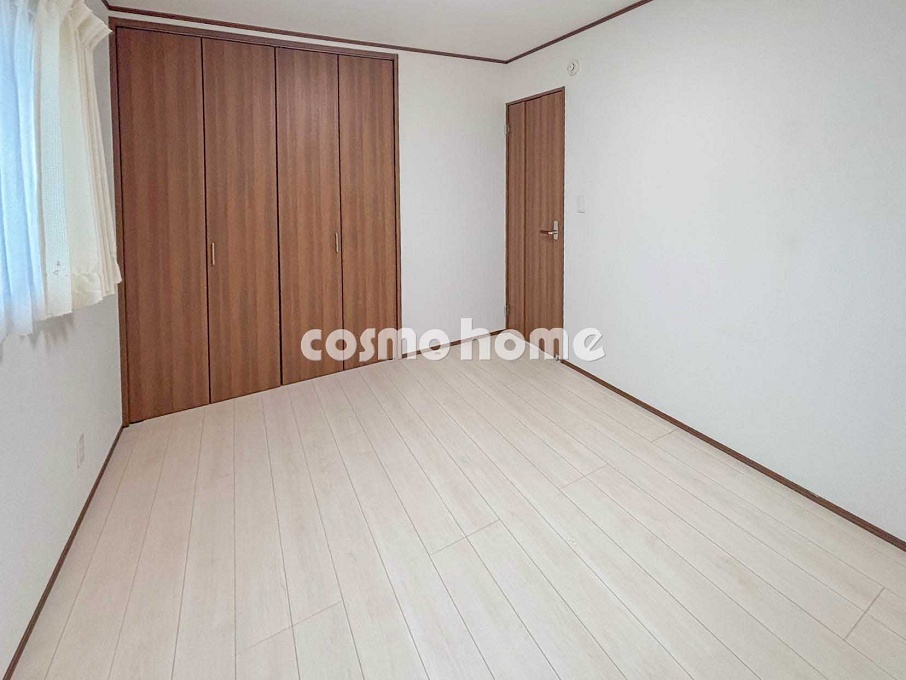 2階洋室 2階洋室