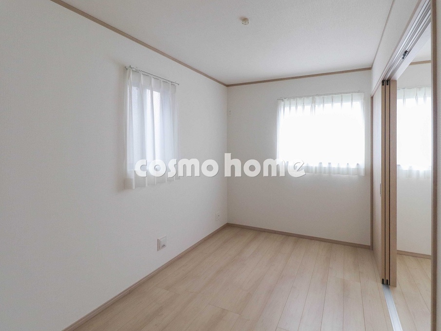 2階洋室 2階洋室