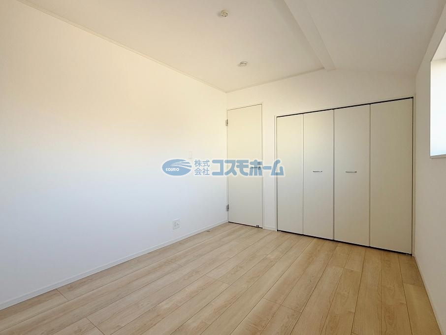 2階洋室 2階洋室