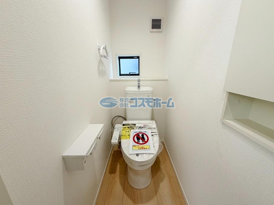 1階トイレ 1階トイレ