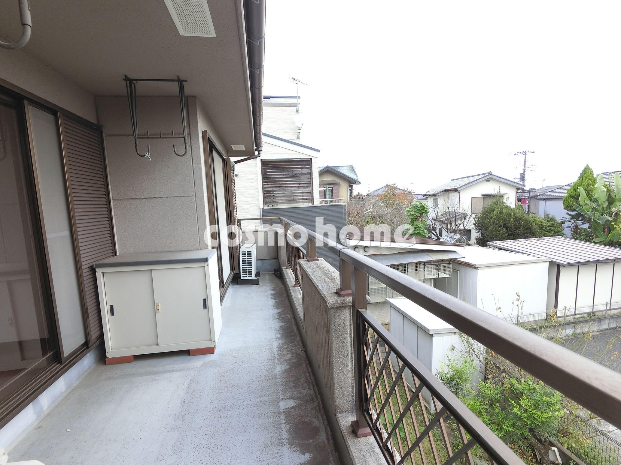 バルコニー バルコニー