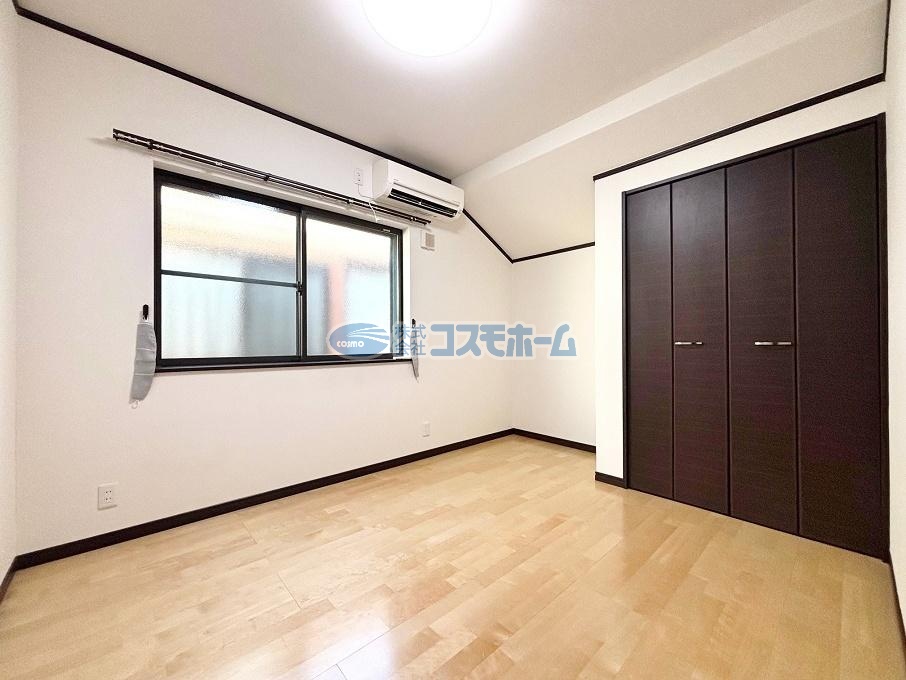 2階洋室 2階洋室