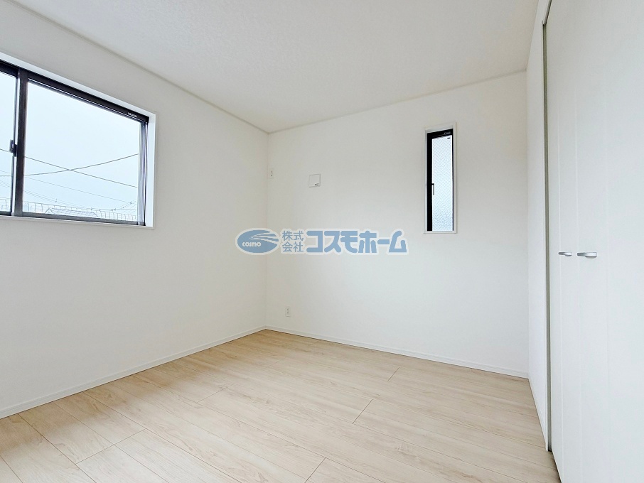 2階洋室 2階洋室