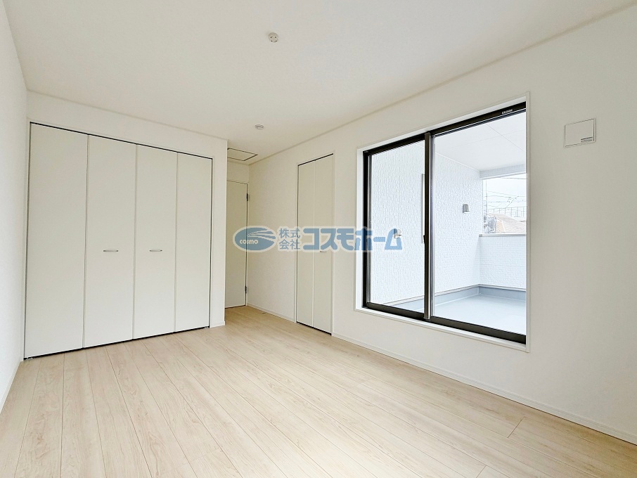 2階洋室 2階洋室